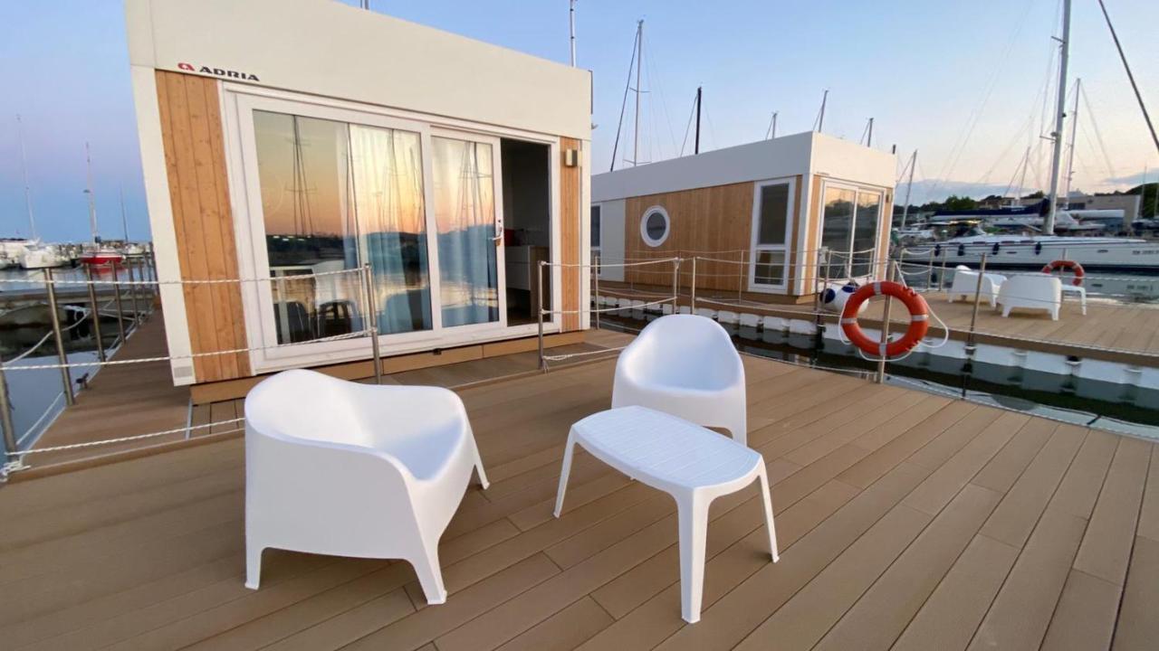 Aqua Resort Giulianova - Houseboat Experience ภายนอก รูปภาพ