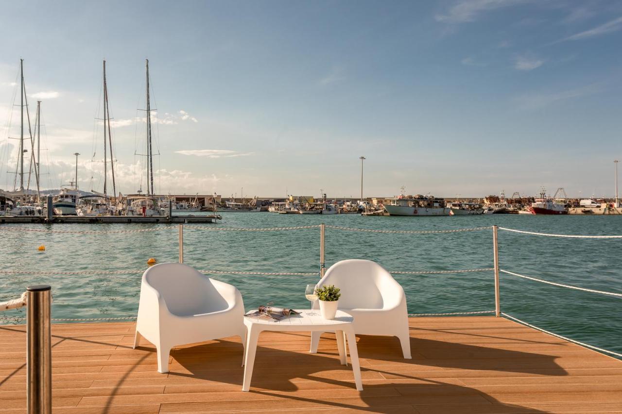 Aqua Resort Giulianova - Houseboat Experience ภายนอก รูปภาพ